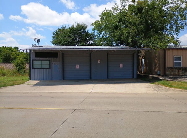 312 S Hampton Road, Crowley, TX 76036