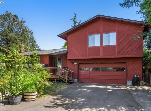 1163 FIR ACRES Dr, Eugene, OR 97401