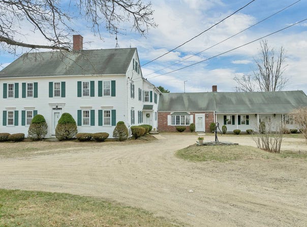 244 N Main Street, Wolfeboro, NH 03894