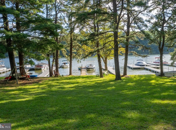 184 UPPER PENN POINT Drive, OAKLAND, MD 21550