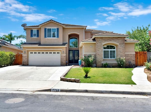 2768 Goshen Avenue, Clovis, CA 93611