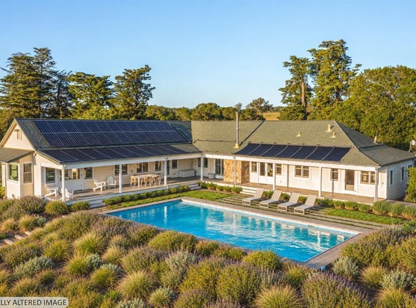 5561 Sonoma Mountain Road, Santa Rosa, CA 95404