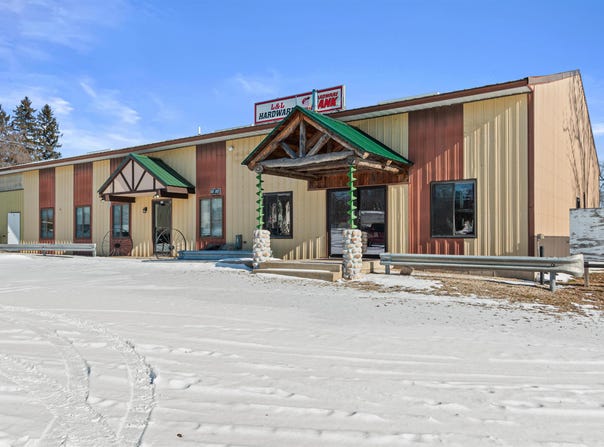108 S FRONT STREET, Coloma, WI 54930