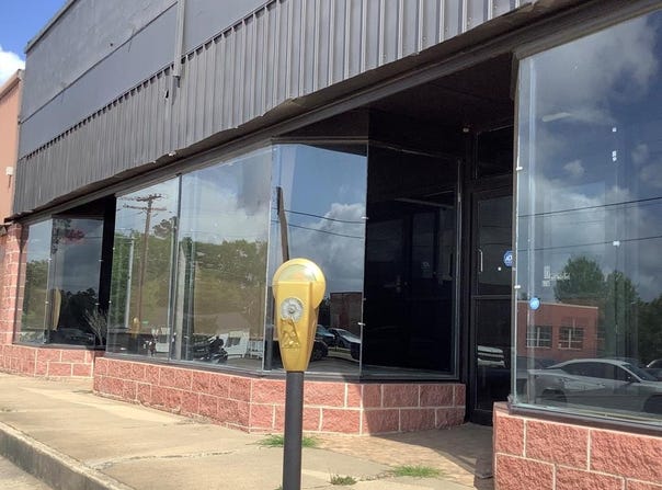 130 West HOUSTON, Jasper, TX 75951