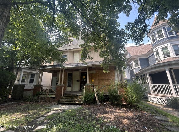 809 Monroe Avenue, Scranton, PA 18510