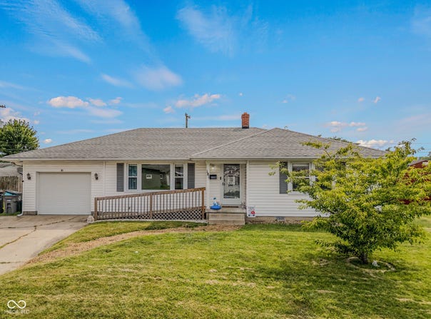 181 W Harrison Drive, Seymour, IN 47274