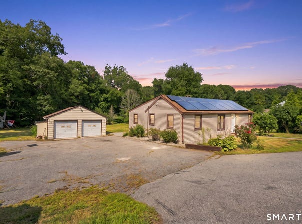 155 Iron Street, Ledyard, CT 06339