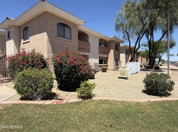 10030 W INDIAN SCHOOL Road, Phoenix, AZ 85037