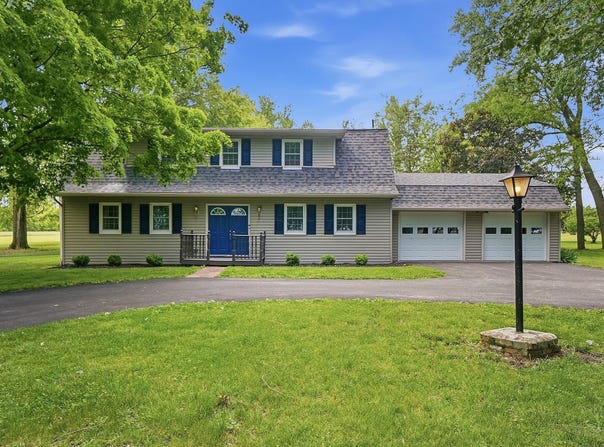 7128 Gregg Road, West Jefferson, OH 43162