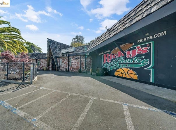 15028 Hesperian Blvd, San Leandro, CA 94578