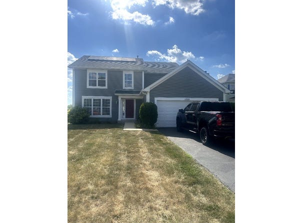 1301 Burns Court, Minooka, IL 60447