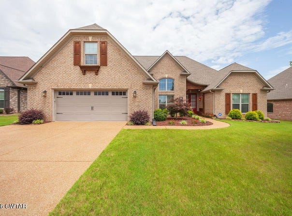45 Nathan Drive, Jackson, TN 38305