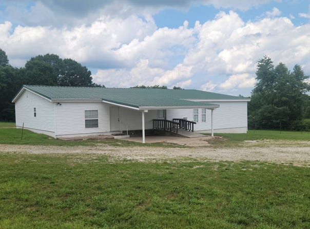 294 Highway 62 W, Ash Flat, AR 72513