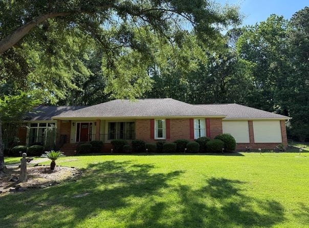96 Clark Hill Drive, Eufaula, AL 36027