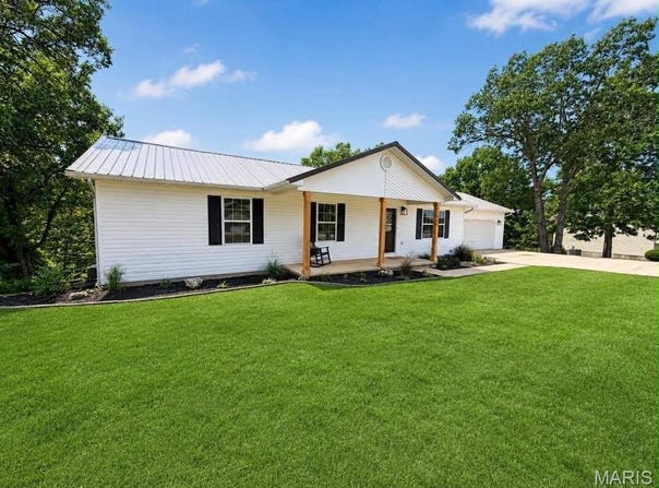 17080 Lensman Road, Saint Robert, MO 65584