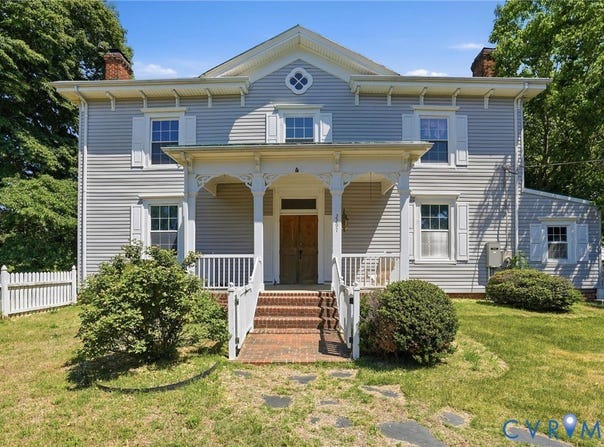 2297 Indian Oak Road, Nottoway, VA 23930
