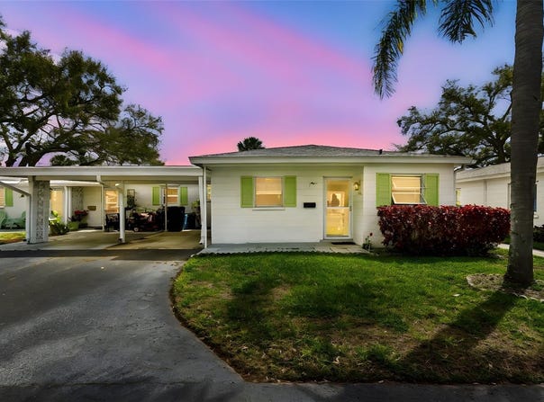 6026 LILLI Way, BRADENTON, FL 34207