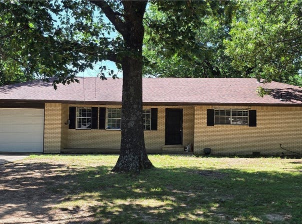 3320 E Heritage Parkway, Prairie Grove, AR 72753