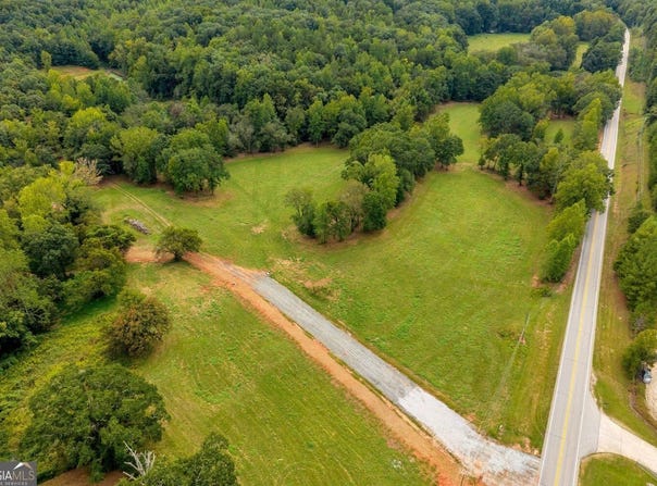 2104 Hwy 123, Toccoa, GA 30577