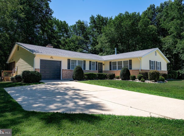 24 MERION Court, DOVER, DE 19904