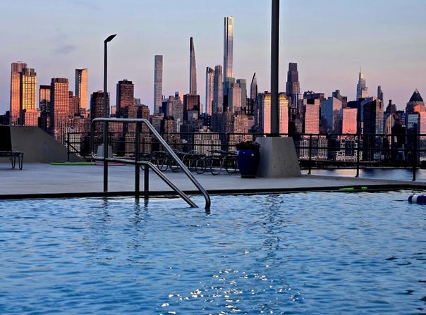 6600 BLVD E, West New York, NJ 07093