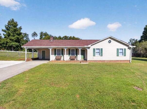 2229 Saluda Dam Road, Easley, SC 29640