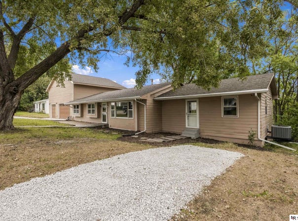617 S 7th Street, Plattsmouth, NE 68048