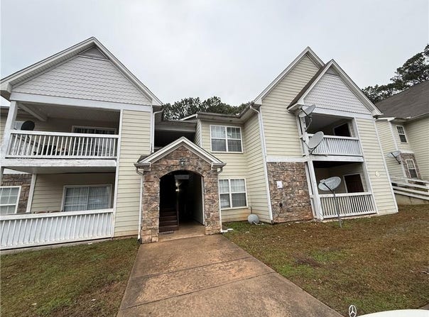 312 Ridge Creek Drive, Clarkston, GA 30021