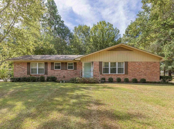 905 SHERWOOD DRIVE, Ruston, LA 71270