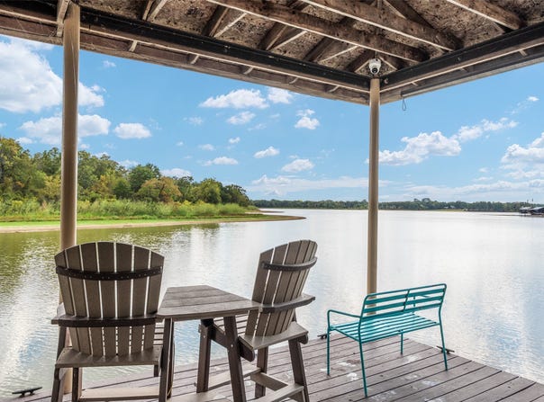 229 Lakeside Drive, Malakoff, TX 75148