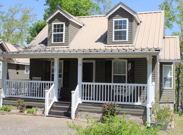 13 Brett Bluff, Iuka, MS 38852