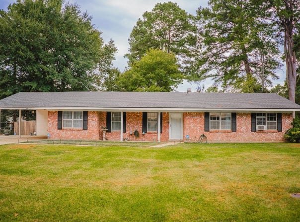 Monticello, AR 71655