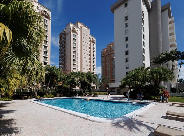 625 Biltmore Way, Coral Gables, FL 33134