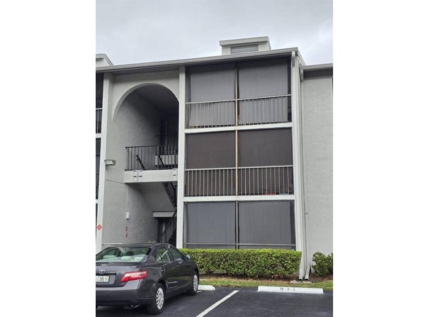 1624 S Pine Ridge Circle, Sanford, FL 32773