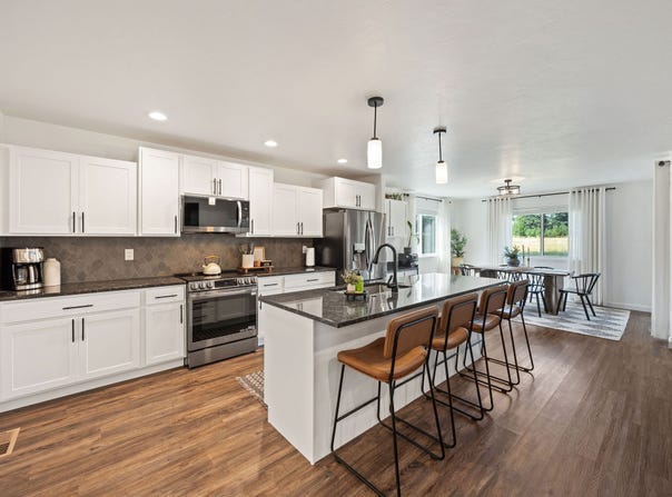 221 Stage Ridge Road, Bigfork, MT 59911