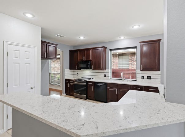 217 Cox Drive, Fate, TX 75087
