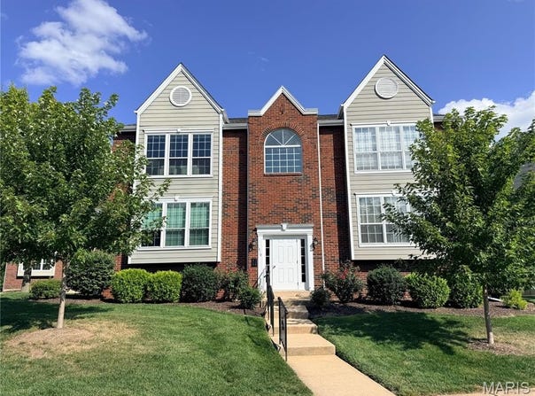 1319 Holgate Drive, Ballwin, MO 63021