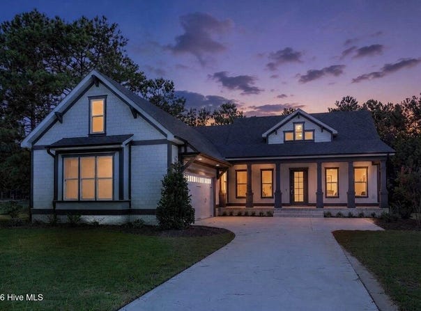 105 Tradewinds Drive, Hampstead, NC 28443