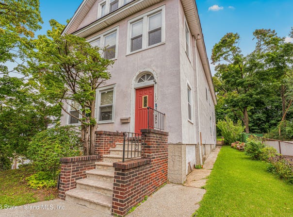 170 Castleton Avenue, Staten Island, NY 10301