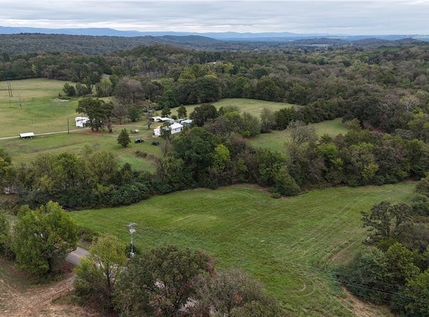 2262 County Road 3020, Altus, AR 72821