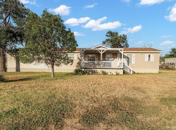 503 S 1st, Coahoma, TX 79511