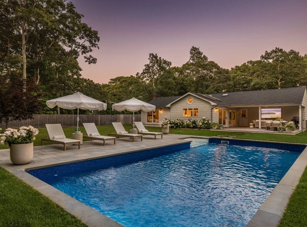 16 DELAVAN ST, East Hampton, NY 11937