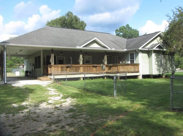 342 Pea Ridge Road, Picayune, MS 39466