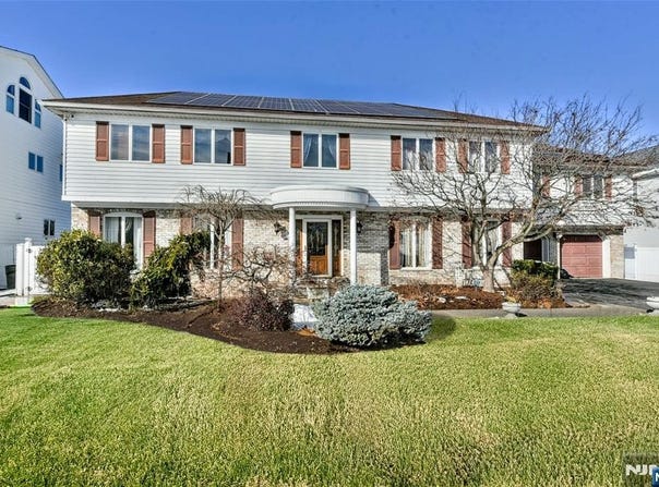 20 Albert, Moonachie, NJ 07074