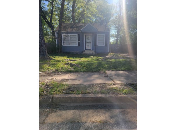 1500 ECHLES Rd, Memphis, TN 38111