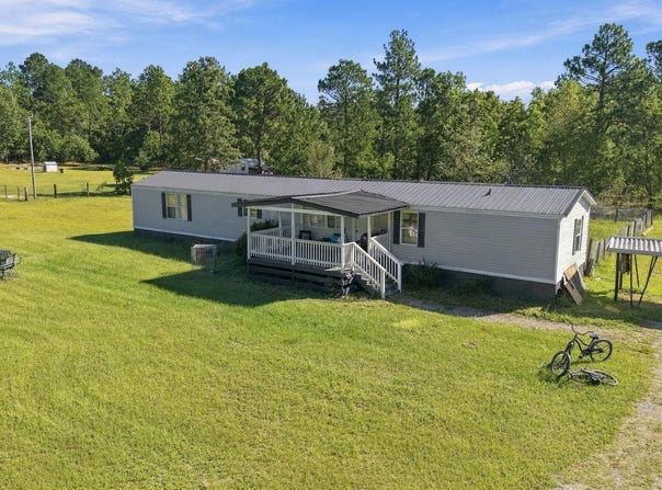 135 Meadow Lane, Hamlet, NC 28345