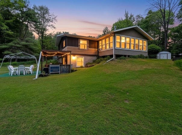 N11598 KOSIR Lane, ATHELSTANE, WI 54104