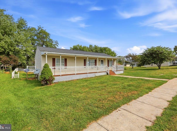 405 E 10TH, RANSON, WV 25438