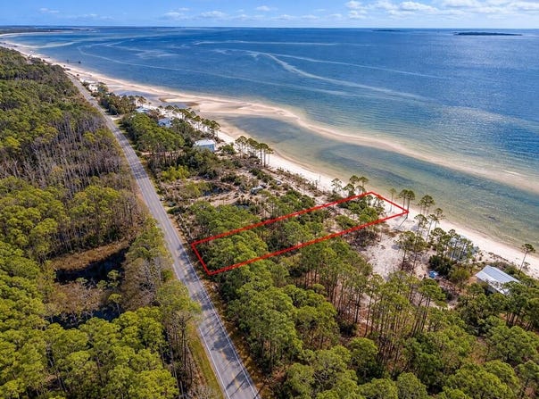 2388 Hwy 98 W, Carrabelle, FL 32322