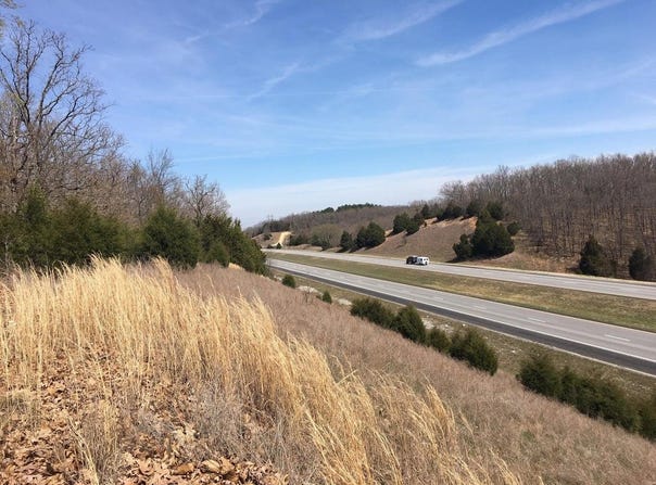 875 Windmill Road, Hollister, MO 65672